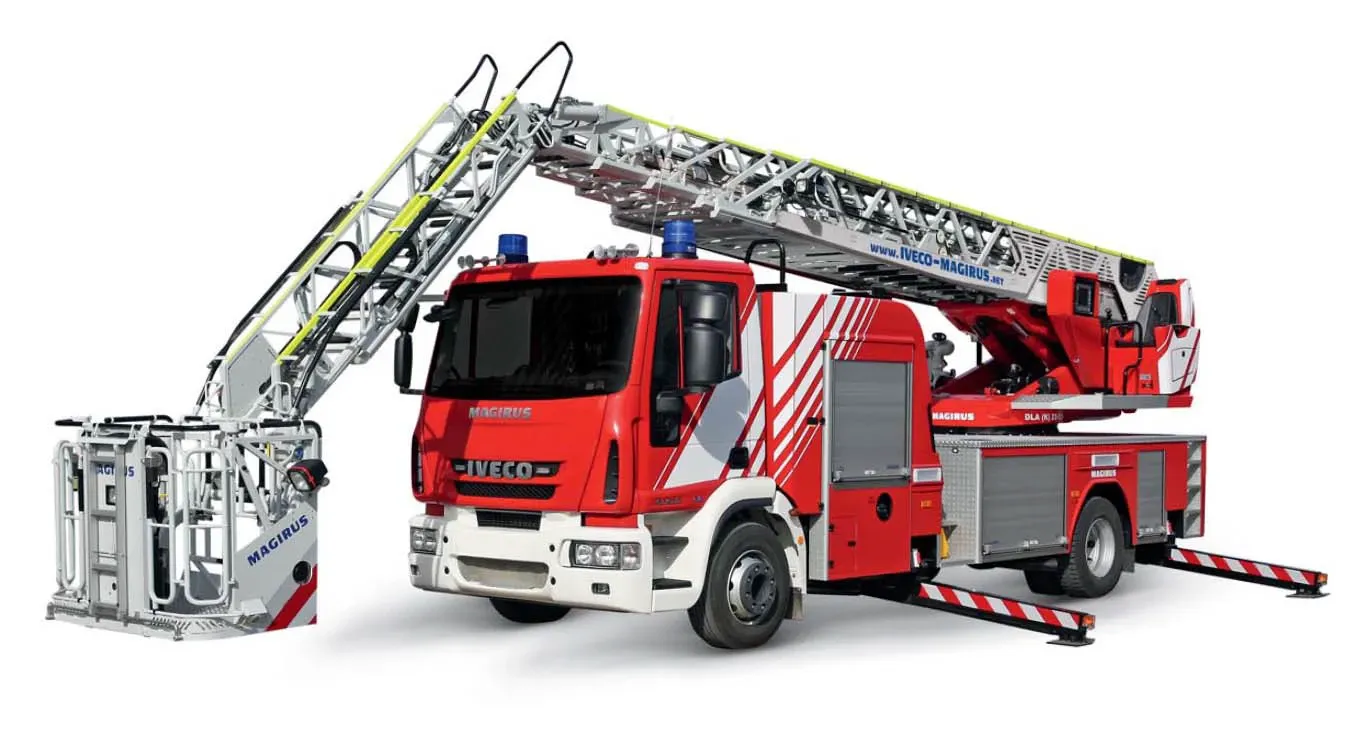 MAGIRUS M32L-AT Ladder